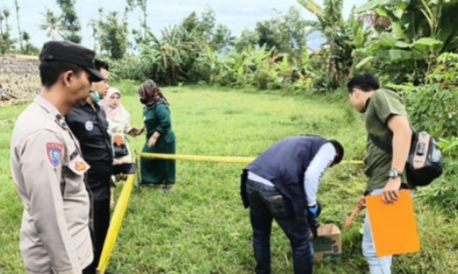 Warga Bayongbong Temukan Mayat Bayi di Pinggir Sungai Cimanuk, Polisi Lakukan Penyelidikan