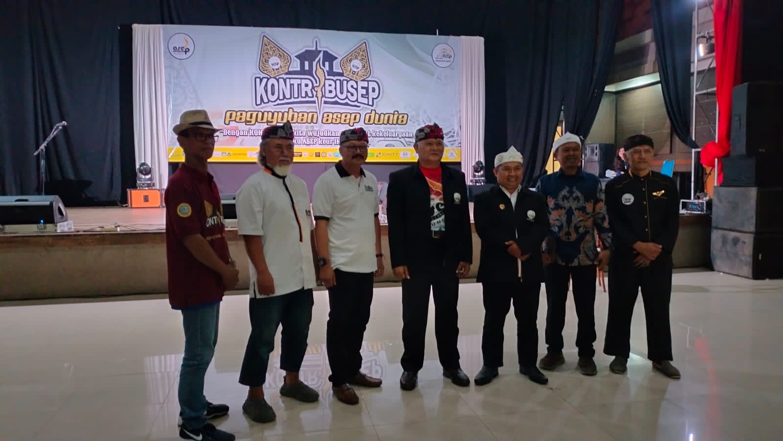 Ribuan Asep Tumpah Ruah di Garut: “Kontribusep” Bukti Nyata Paguyuban Asep Dunia dalam Menginspirasi Indonesia