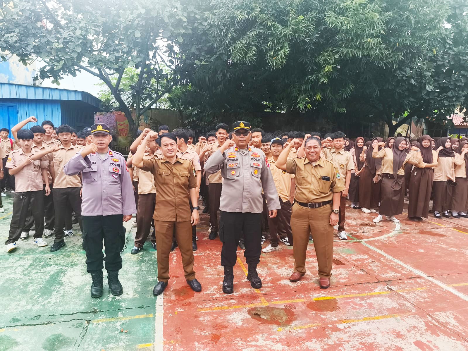 Police Goes to School, Polsek Serang Baru Gelar Binluh Harkamtibmas di SMK Citra Mutiara
