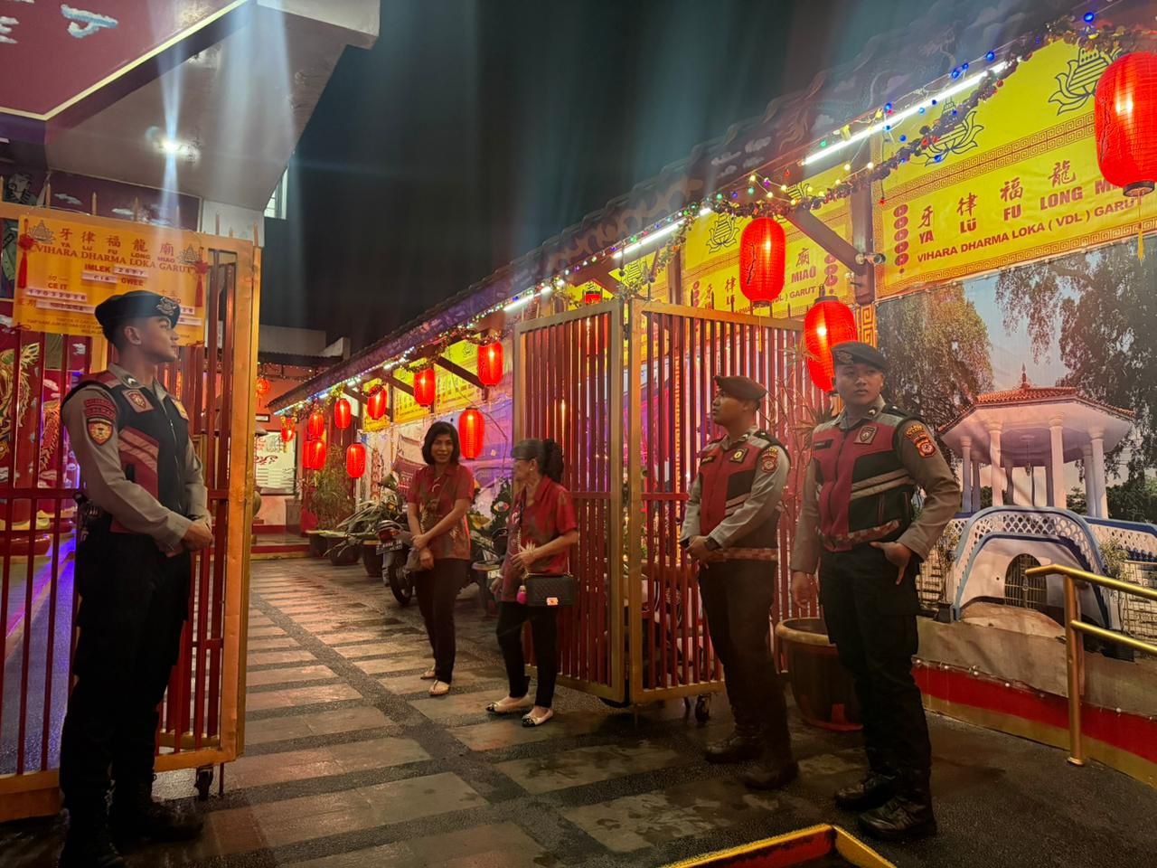 Pengamanan Imlek Berjalan Aman, Personel Polres Garut Intensif Laksanakan Patroli