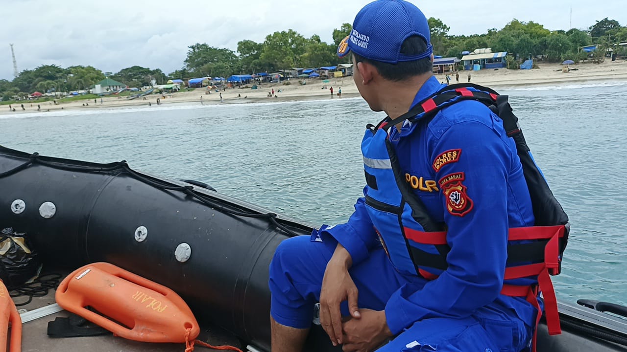 Patroli Laut Intensif, Polres Garut Pastikan Perairan Selatan Aman dari Ilegal Fishing dan Kejahatan Laut